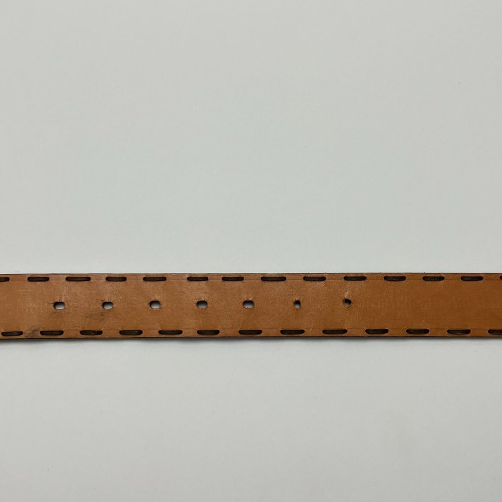 ❣️ LIKE NEW ❣️VICTOR VICTORIA Suede Leather Belt Italy 32" - 38" Waist Brown - Picture 11 of 13